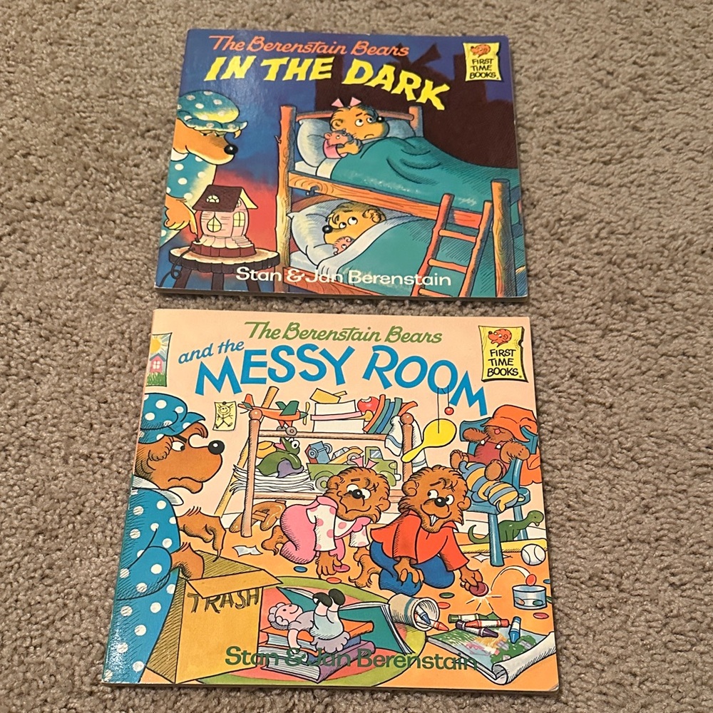 The Berenstain Bears Vintage Book Bundle of 2